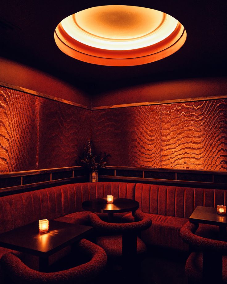 Restaurant interior view 2